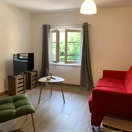 Appartement Doux Refuge Avec Terrasse Parking Gratuit à Beblenheim Extérieur photo